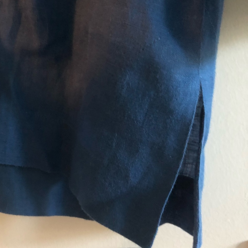 Lilly Pulitzer Amelia cobalt blue/royal blue & white 3/4 sleeve linen v neck top - Picture 9 of 9